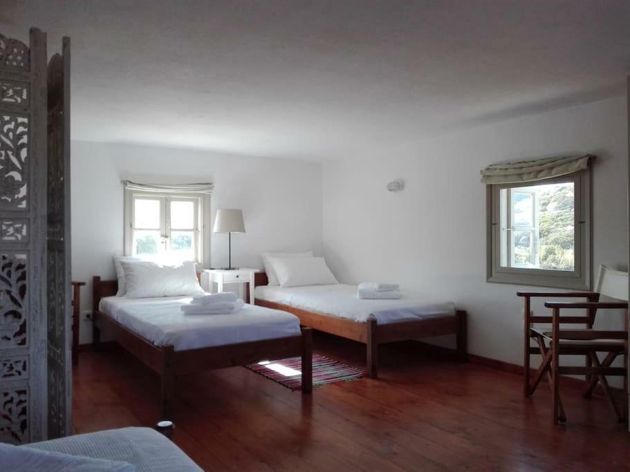 فيلا Sunny House With Amazing View For 4+2 Persons Pláka المظهر الخارجي الصورة